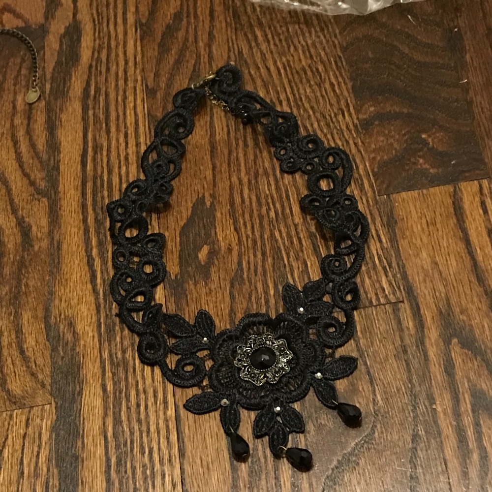 Neckless